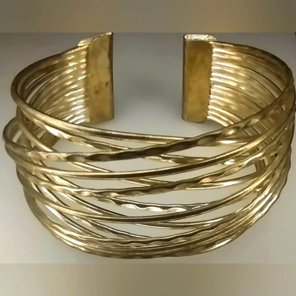Bracelet - Picture 1 of 1